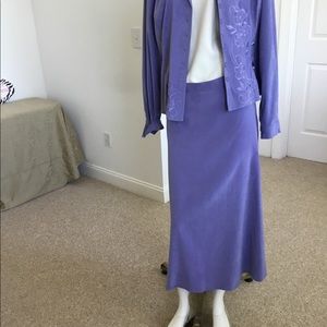 2pcs slight worn jacket and flare skirt